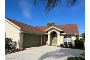 816 Belville Blvd, Naples