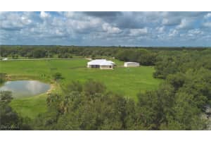 19801 River Road, Alva, FL 33920 - MLS#225056044