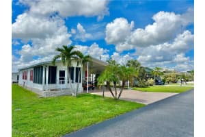 5121 Fiddleleaf Drive, Fort Myers, FL 33905 - MLS#225056045