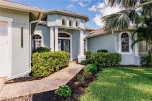118 8th Place, Cape Coral, FL 33909 - MLS#225056107