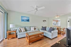 1018 Manatee Road, Naples, FL 34114 - MLS#225056118
