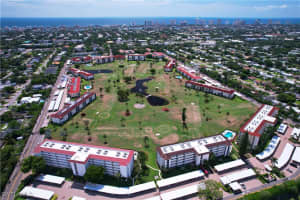 21 High Point Circle, Naples, FL 34103 Sold 08/15/25