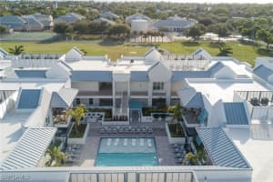 201 8th Street, Naples, FL 34102 - MLS#225056174