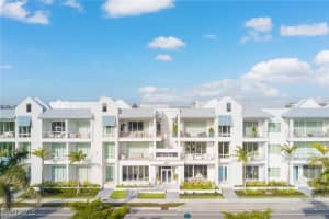 201 8th Street, Naples, FL 34102 - MLS#225056174