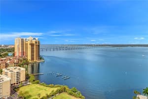 3000 Oasis Grand Blvd 2205, Fort Myers