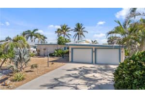 5475 Avenida Pescadora, Fort Myers Beach, FL 33931 - MLS#225056204