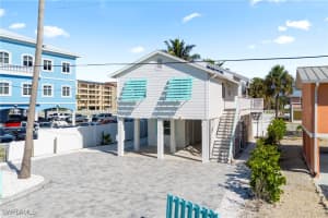 111 Bahia Viaduct, Fort Myers Beach, FL 33931 - MLS#225056222