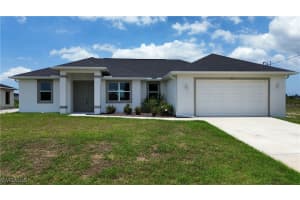 1316 1st Place, Cape Coral, FL 33909 - MLS#225056238
