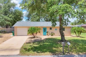 1053 Yarmouth St, Port Charlotte