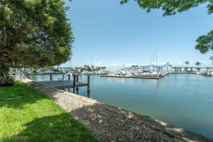 843 Buttonwood Court, Marco Island, FL 34145 - MLS#225056254