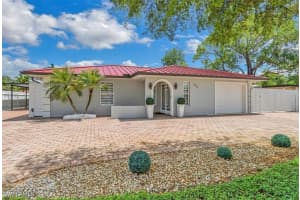 4442 18th Ave Sw, Naples