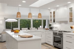 320 Putter Point Drive, Naples, FL 34103 Sold 08/22/25