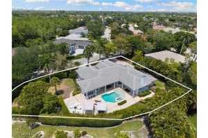 2274 Hawksridge Dr, Naples
