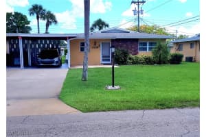 2206 E 6th St, Lehigh Acres