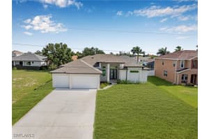 2101 8th Terrace, Cape Coral, FL 33993 - MLS#225056412