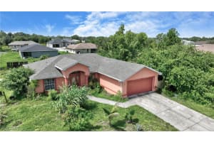 3515 20th Street, Lehigh Acres, FL 33976 - MLS#225056413