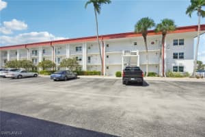 1700 Pine Valley Drive, Fort Myers, FL 33907 - MLS#225056449