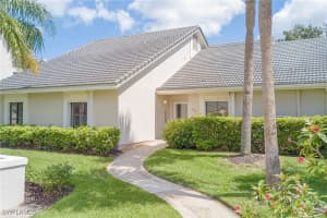 303 Arbor Lake Dr 3-102, Naples