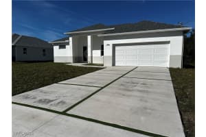 394 Palora Avenue, Lehigh Acres, FL 33974 - MLS#225056482