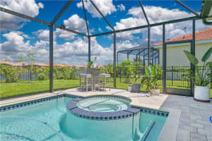 2833 Royal Gardens Avenue, Fort Myers, FL 33916 - MLS#225056483