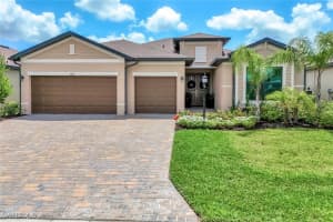 3272 Altimira Dr, Fort Myers