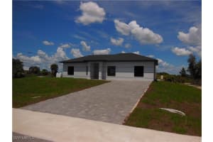 821 Bell Boulevard, Lehigh Acres, FL 33974 Sold 08/22/25