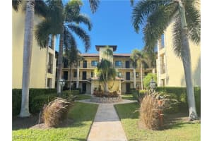 228 Fox Glen Dr 3310, Naples