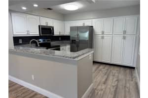 228 Fox Glen Drive, Naples, FL 34104 - MLS#225056514