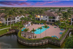 5004 Maxwell Cir 3-202, Naples