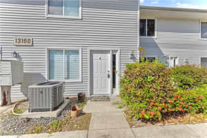 13160 Kings Point Drive, Fort Myers, FL 33919 - MLS#225056563