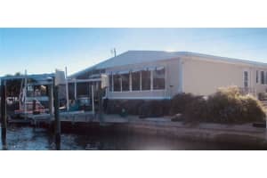 3100 Bowsprit Ln, St James City