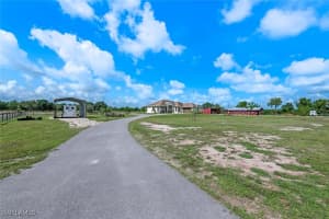 2310 70th Avenue, Naples, FL 34120 - MLS#225056658