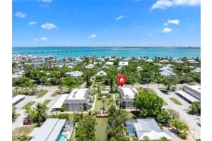 601 Periwinkle Way D1, Sanibel