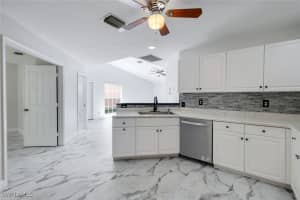 12329 Londonderry Lane, Bonita Springs, FL 34135 - MLS#225056662