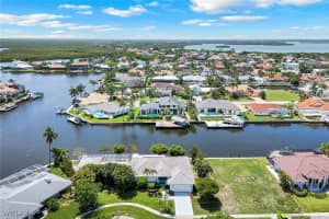1895 Woodbine Court, Marco Island, FL 34145 Sold 09/22/25
