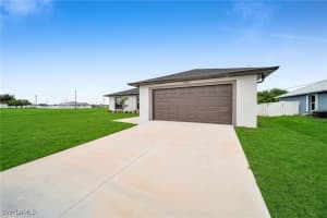 1421 Nw 7th Pl, Cape Coral