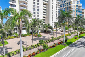 MLS# 225056781, Naples, Florida 34103