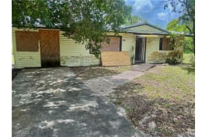 851 W Lincoln Ave, Labelle
