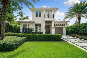 150 6th Street, Naples, FL 34102 - MLS#225056913