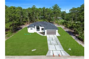 1517 Washington Avenue, Lehigh Acres, FL 33972 Sold 08/29/25