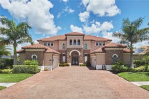 1633 Songbird Ct, Naples