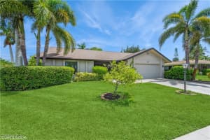 1021 Charlemagne Boulevard, Naples, FL 34112 Sold 08/19/25