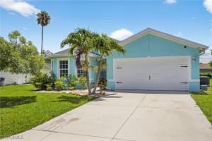 1221 Se 22nd Pl, Cape Coral