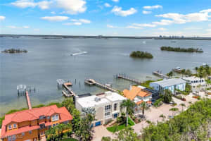 21421 WIDGEON Terrace, Fort Myers Beach, FL 33931 - MLS#225057002