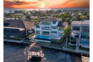 5735 Riverside Drive, Cape Coral, FL 33904 - MLS#225057059