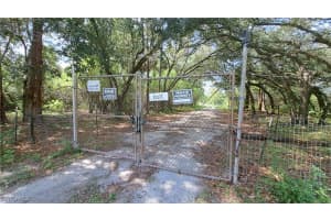 13371 Center Avenue, Clewiston, FL 33440 - MLS#225057086