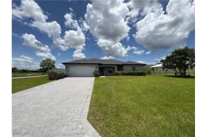 1400 Sw 1st Ter, Cape Coral