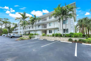 3002 Sandpiper Bay Circle, Naples, FL 34112 Sold 08/28/25