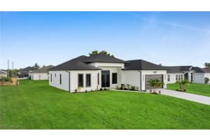 1617 Nw 7th Pl, Cape Coral
