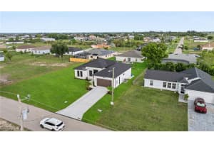 1617 7th Place, Cape Coral, FL 33993 - MLS#225057120
